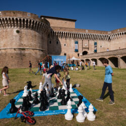scacchi giganti_2 scacchi giganti_2